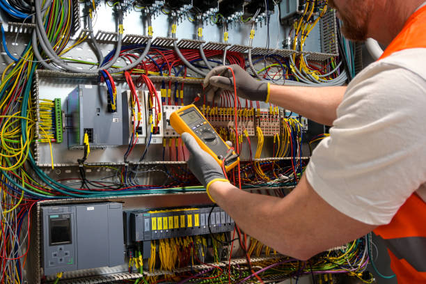Best Electrical Troubleshooting Services  in Cleveland, OH